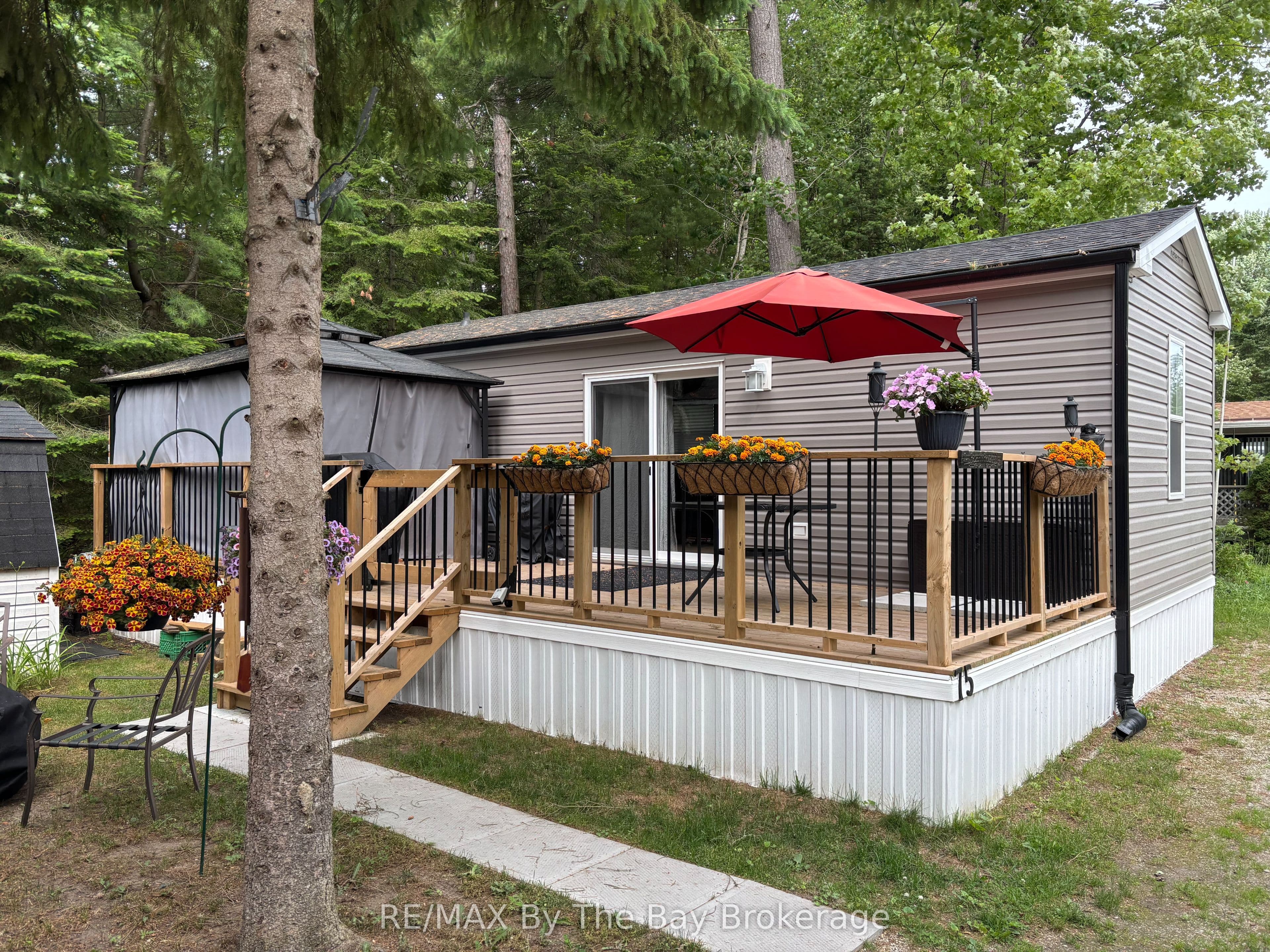 85 THEME PARK Drive 75 #75 — photo 1