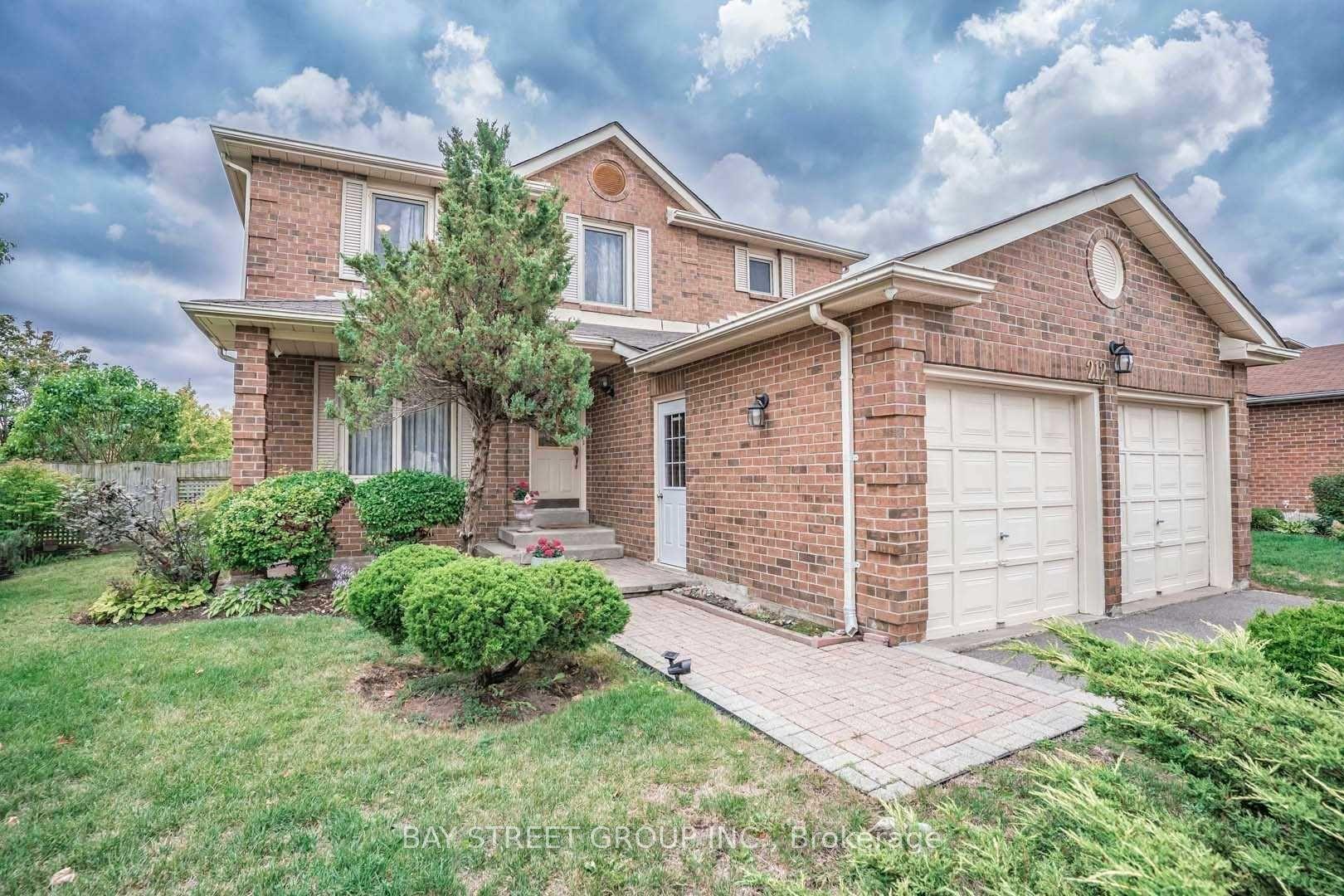 212 Hollingham Road, Markham — Detached for lease, photo 1