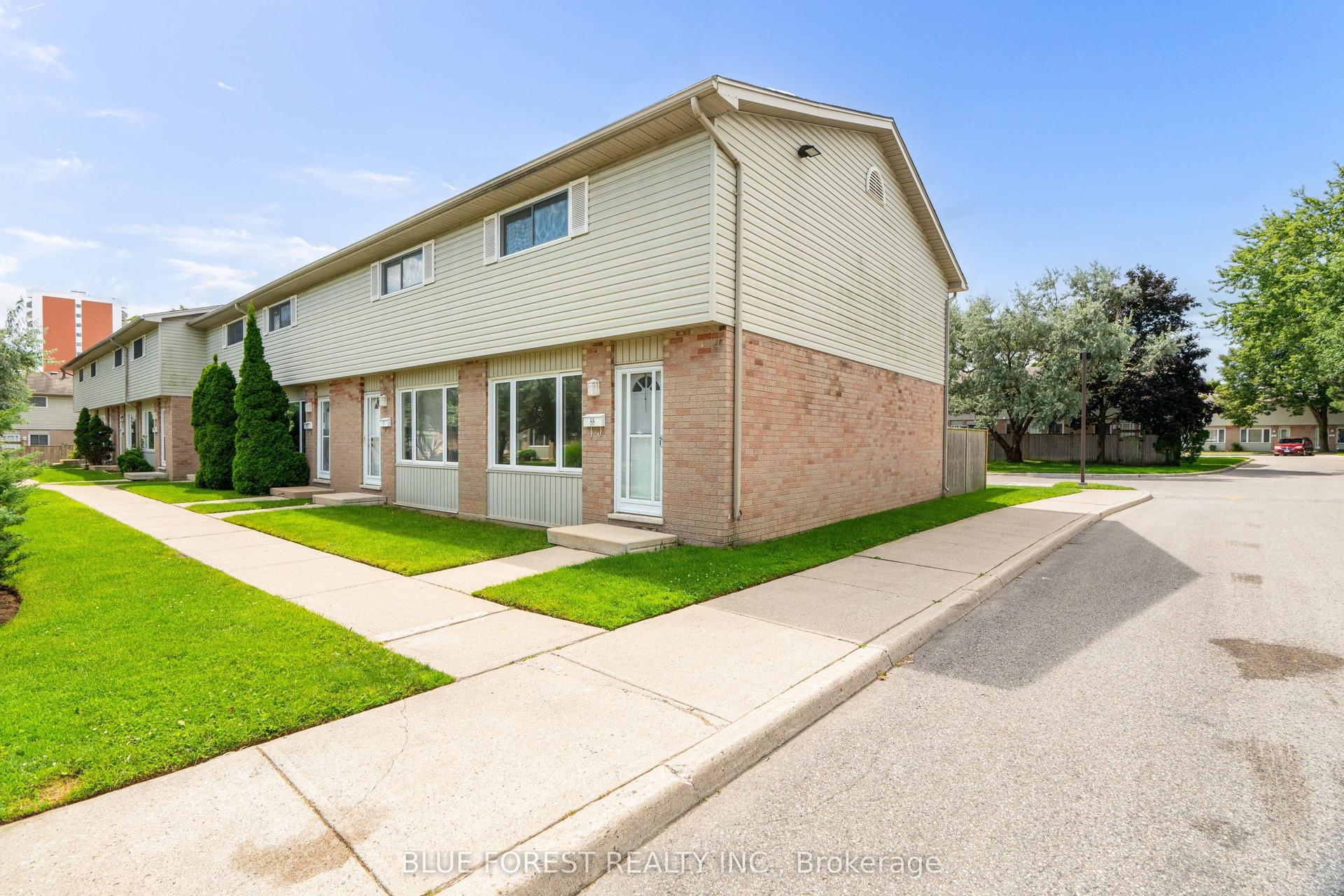 1095 Jalna Boulevard 88 #88 — photo 1