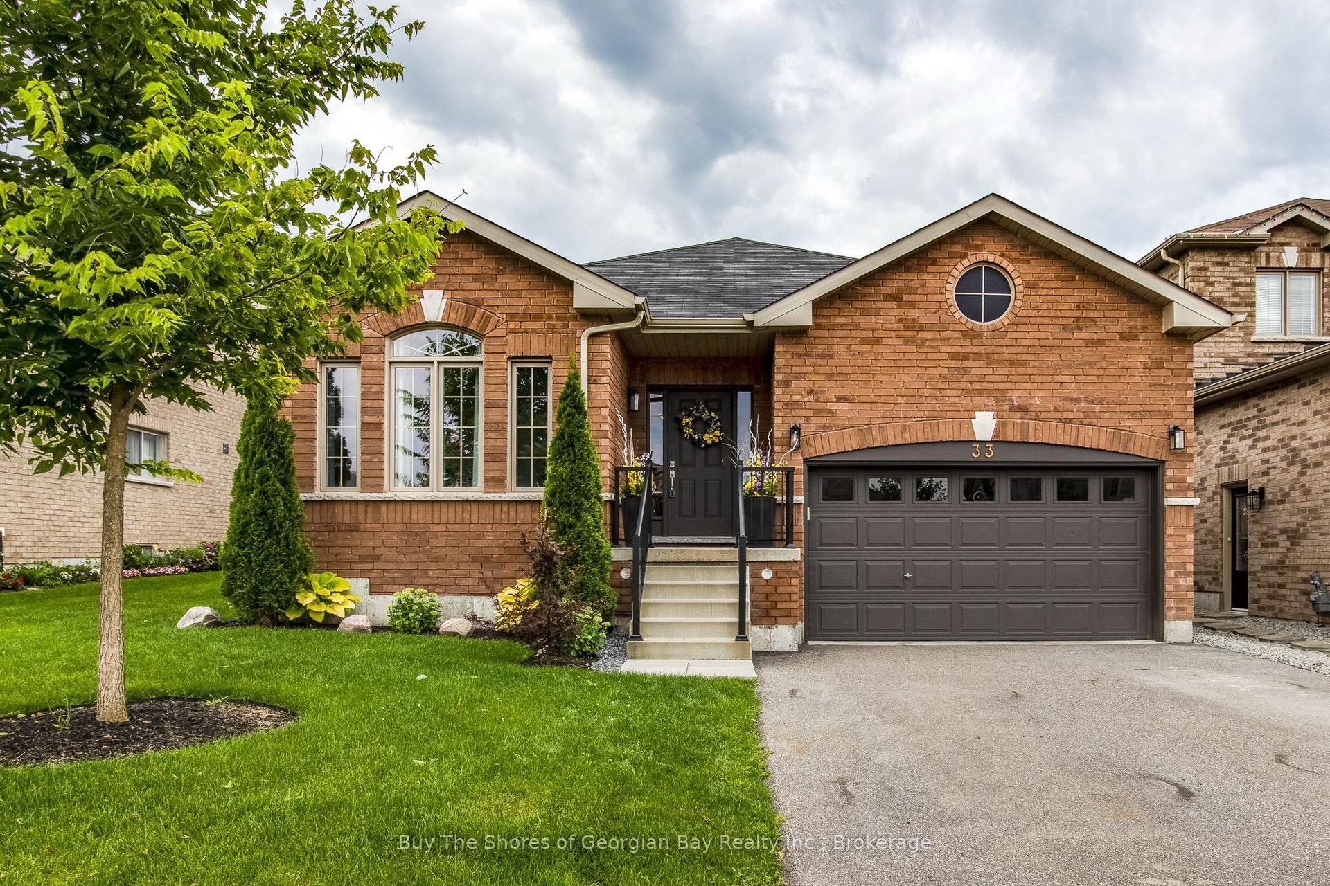 33 Beausoleil Drive, Penetanguishene — Detached for sale, photo 1