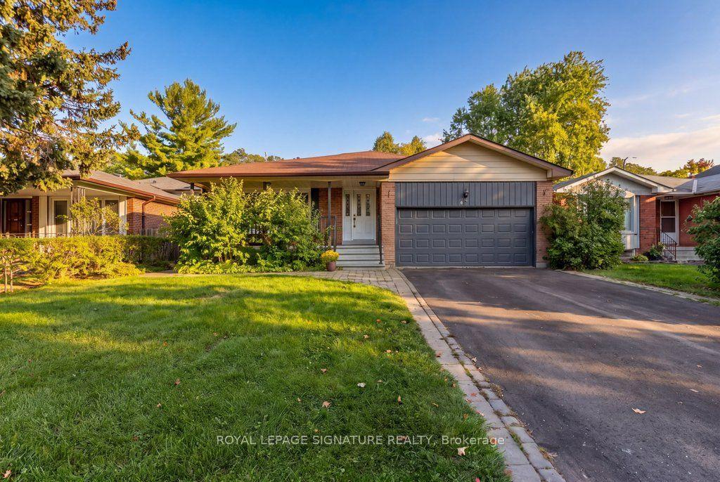 56 Apricot Street, Markham — Detached for sale, photo 1