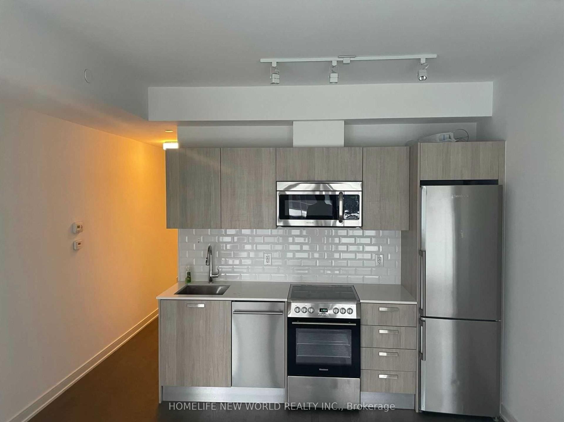 57 St Joseph Street 1207 #1207, Toronto — Condo for lease, photo 1
