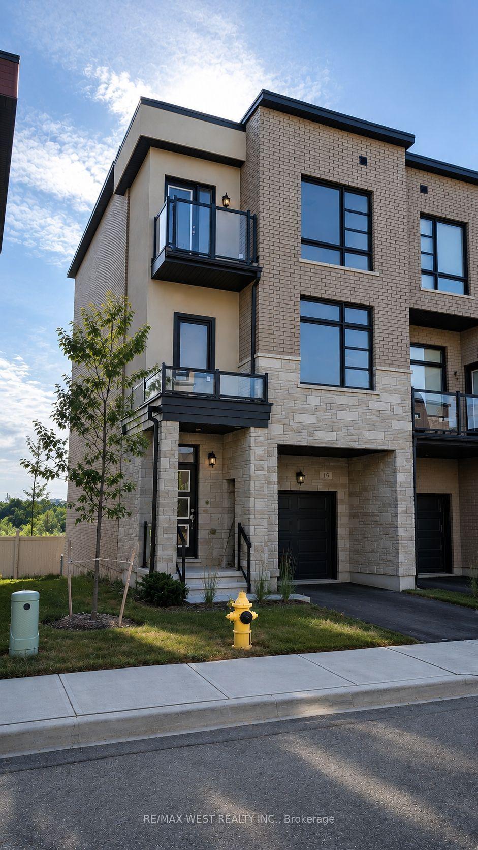 15 Inverary Crescent, Vaughan — Townhouse for lease, photo 1
