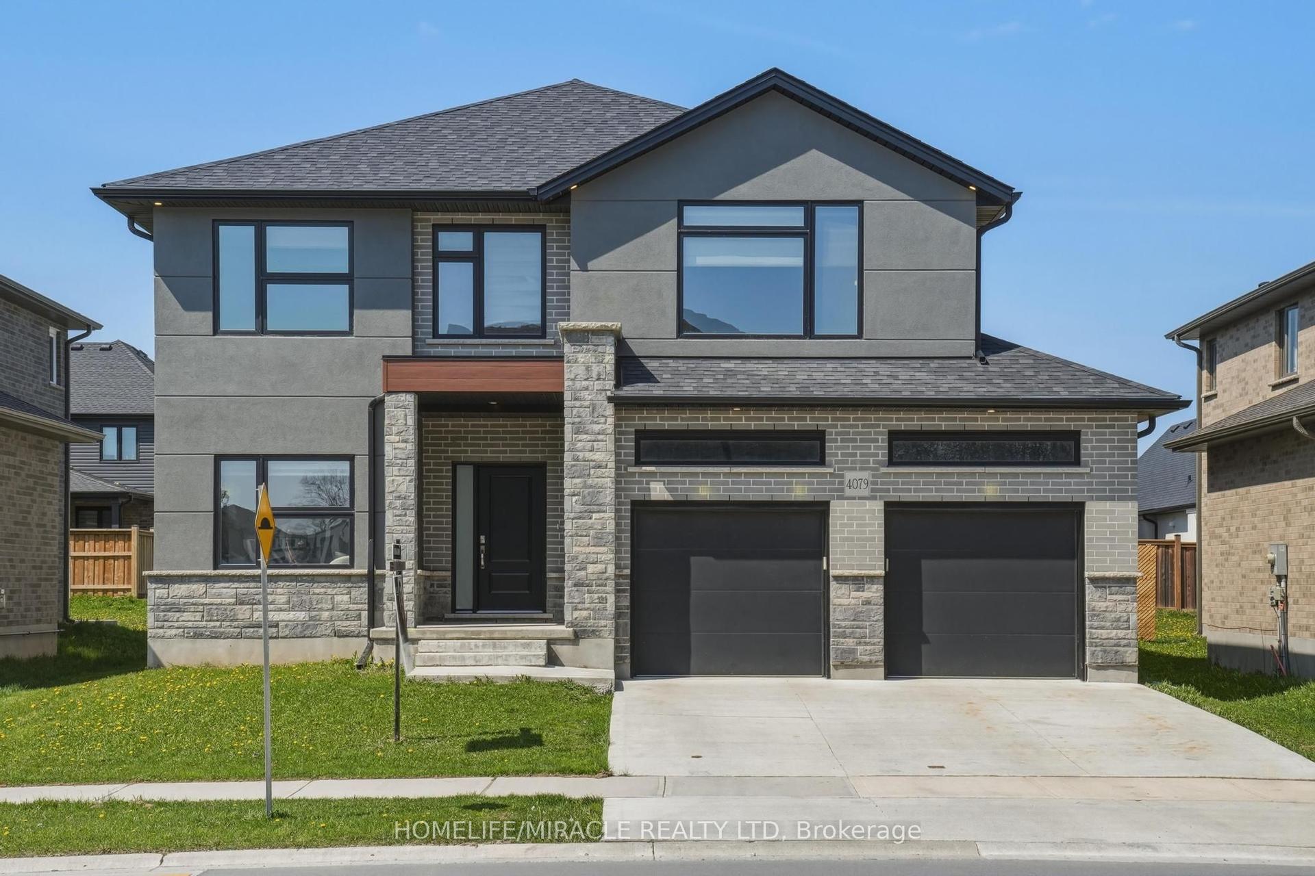4079 Campbell Street, London South — Detached for lease, photo 1