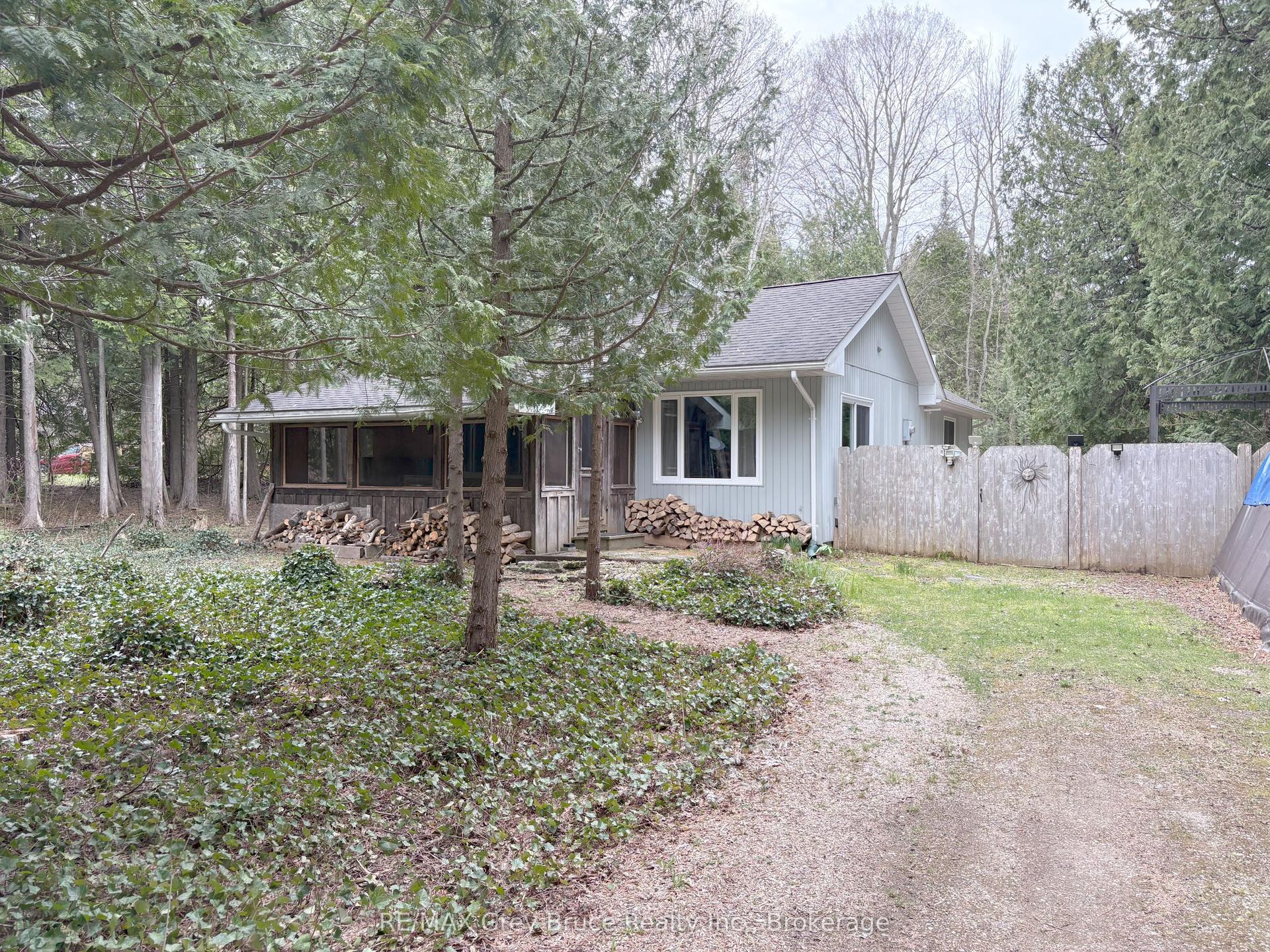 52 Spry Lake Road — photo 1