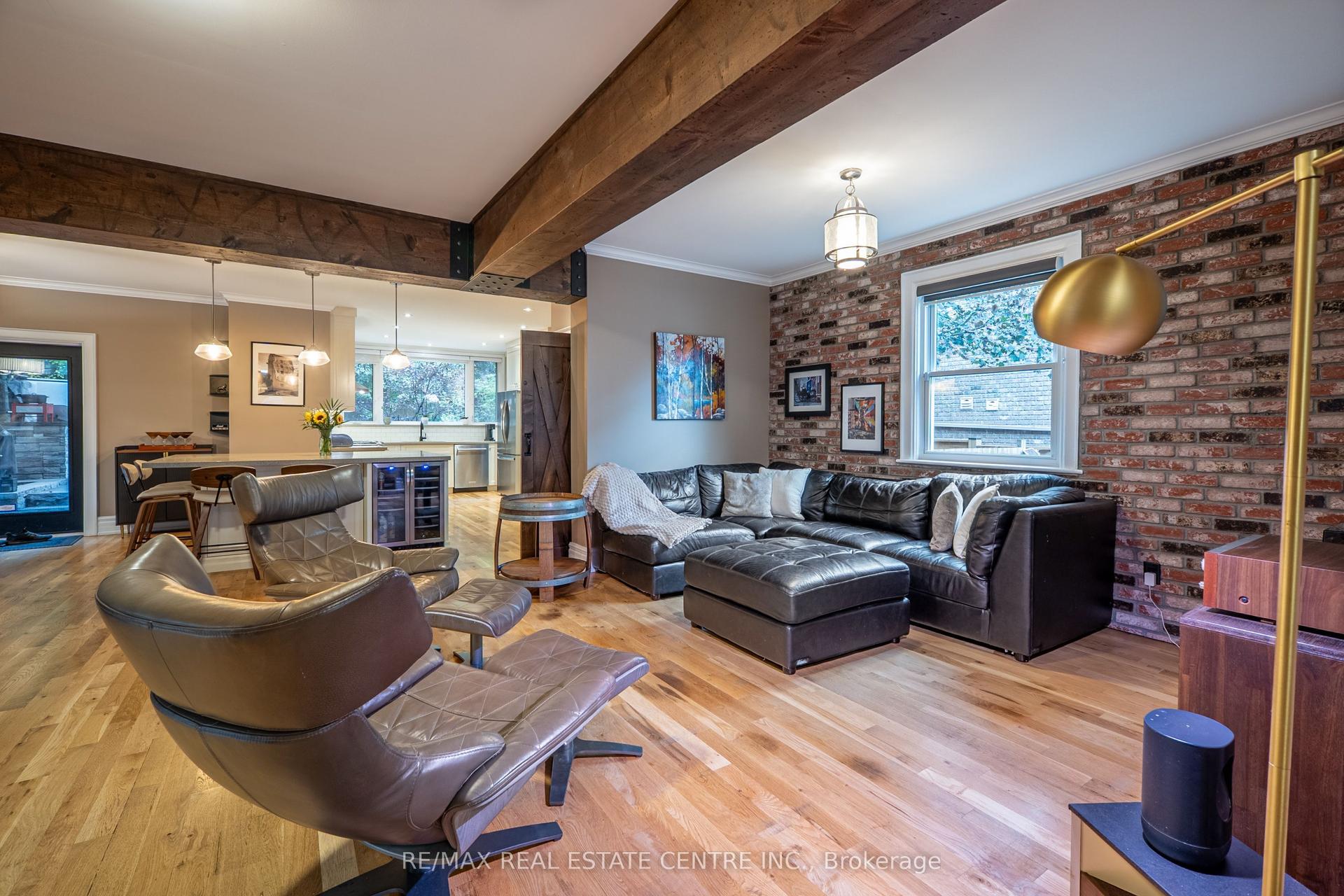 283 Plains Road W, Burlington — Detached for sale, photo 1