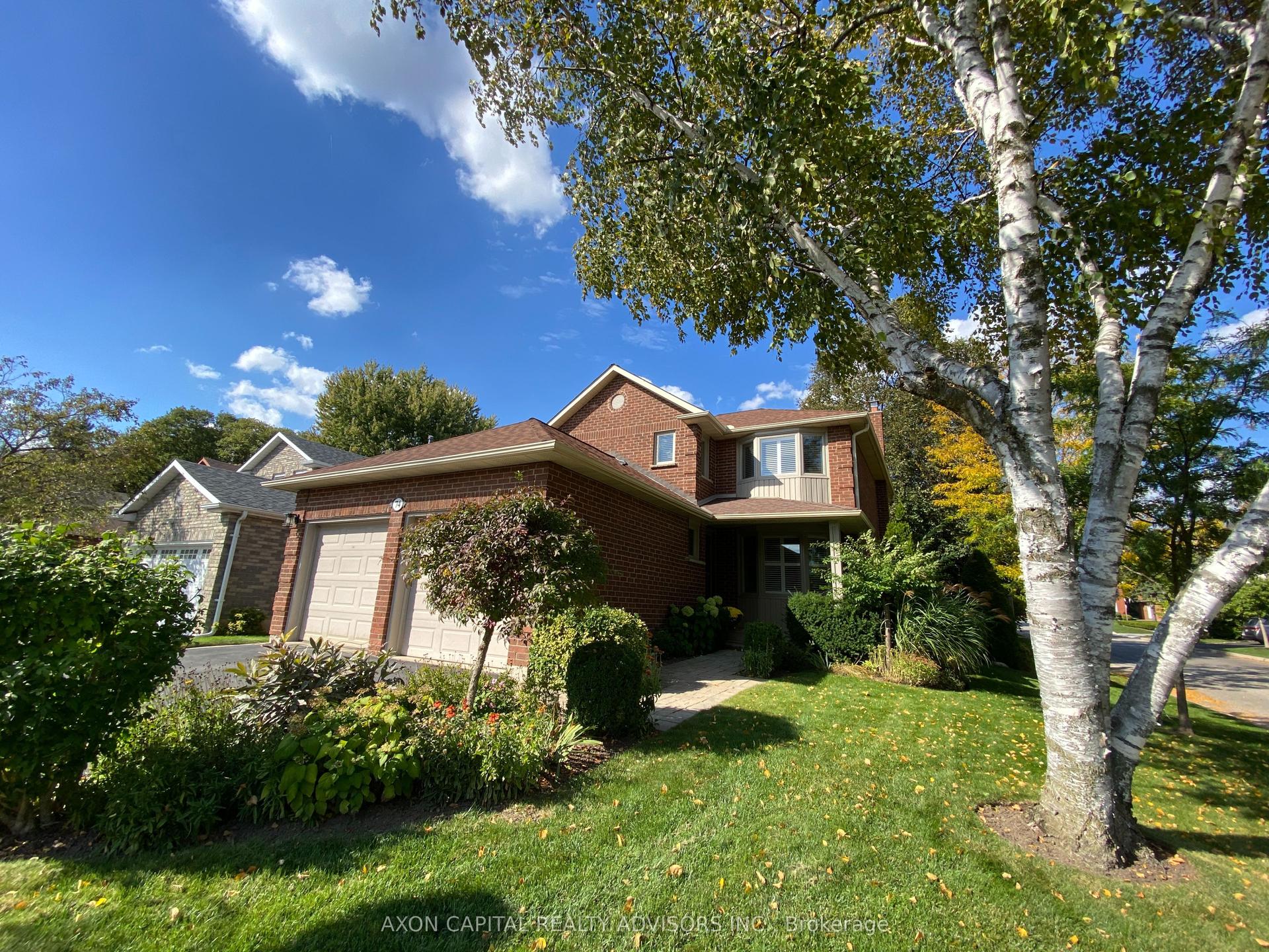 74 Eleanor Circle, Richmond Hill — Detached for sale, photo 1