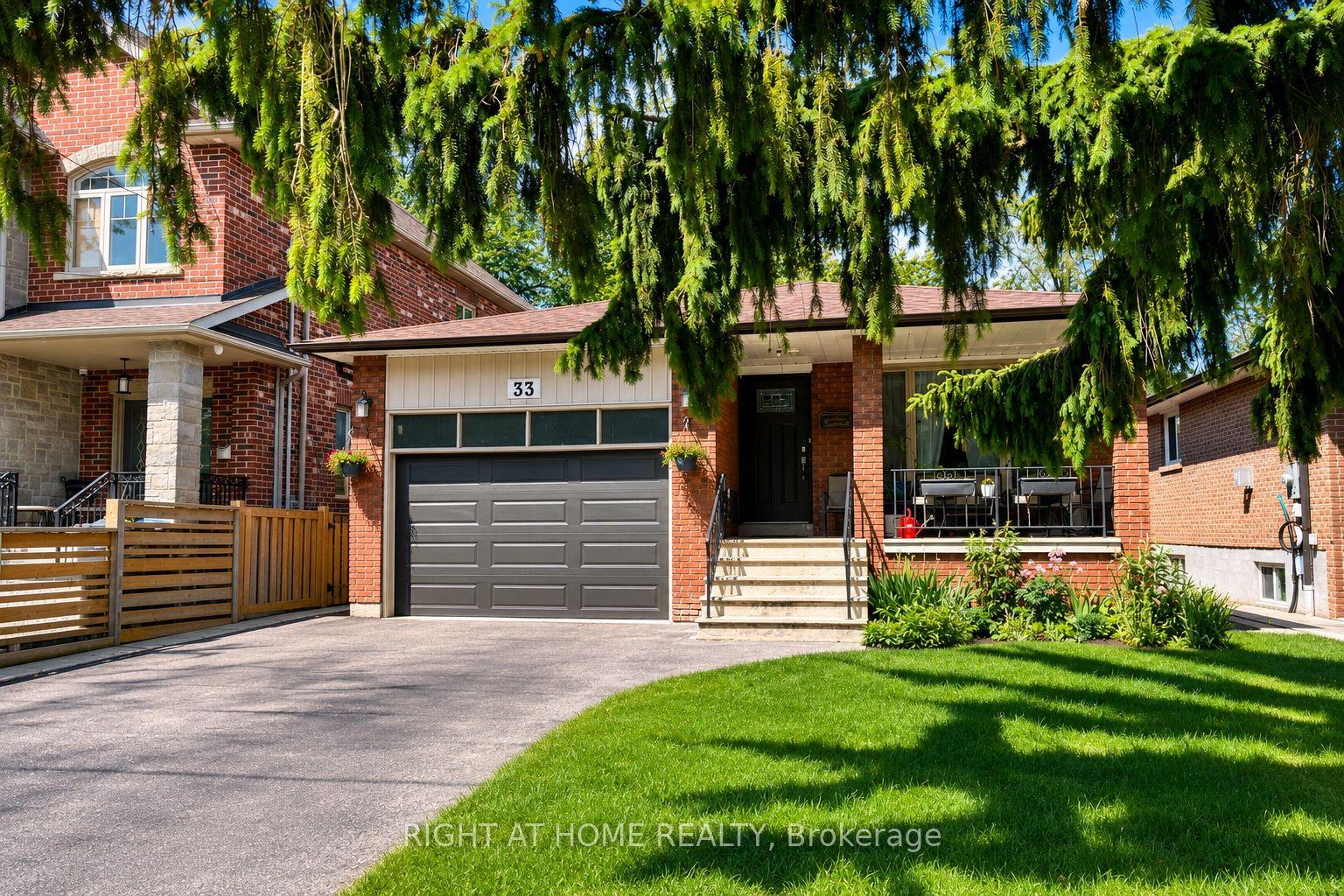 33 Benson Avenue — photo 1