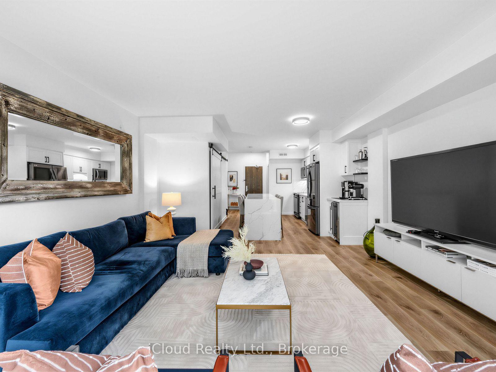 201 Carlaw Avenue 244 #244 — photo 1