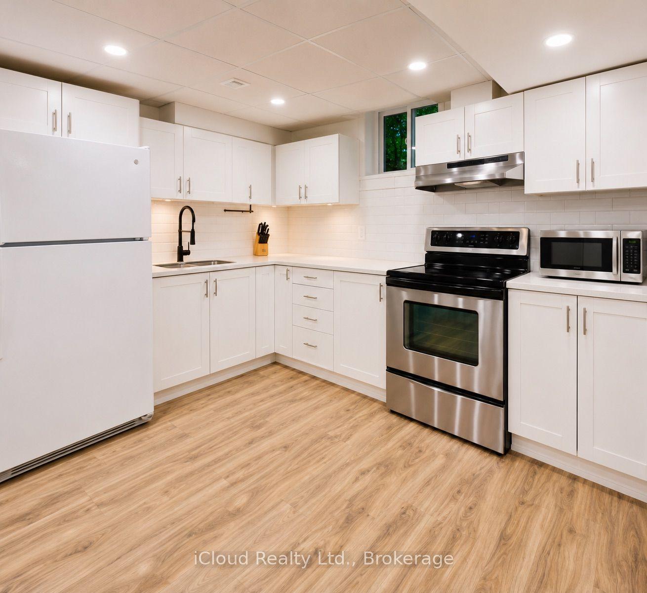 3093 <Mcdowell Drive, Mississauga — Detached for lease, photo 1
