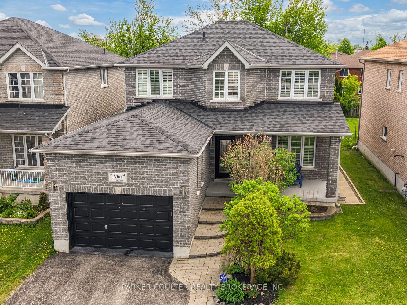 9 Surrey Drive — photo 1