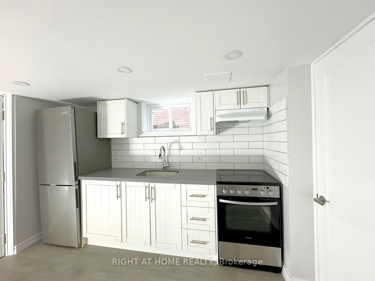 68 Woodington Avenue BSMT #BSMT, Toronto — Semi-Detached for lease, photo 1