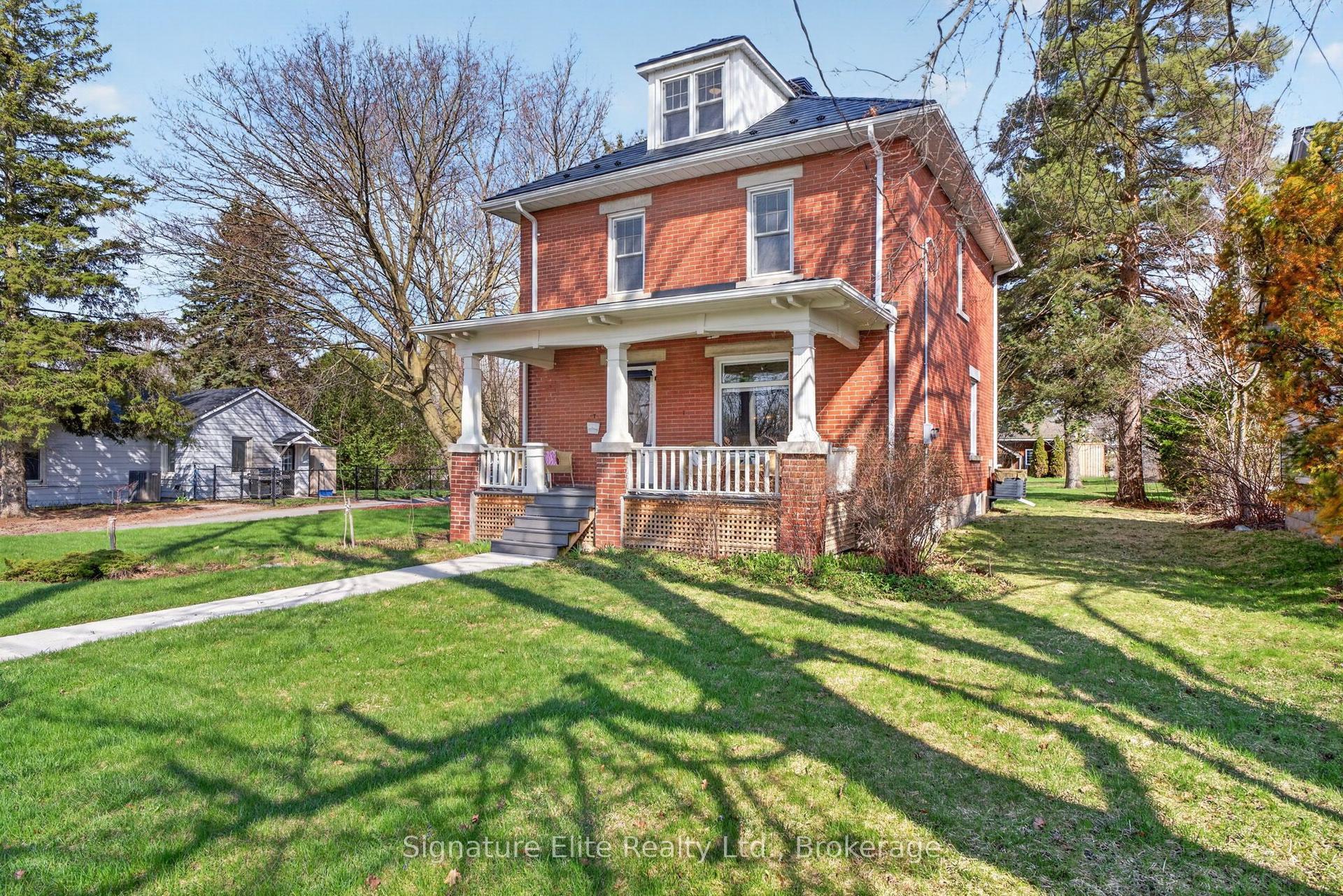 60 Winchester Road E — photo 1