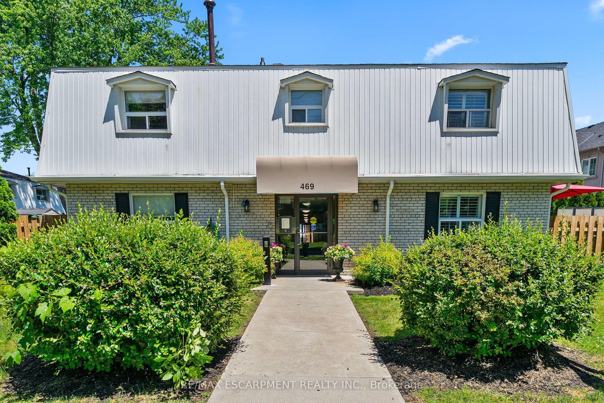 469 Claridge Road 5 #5 — photo 1