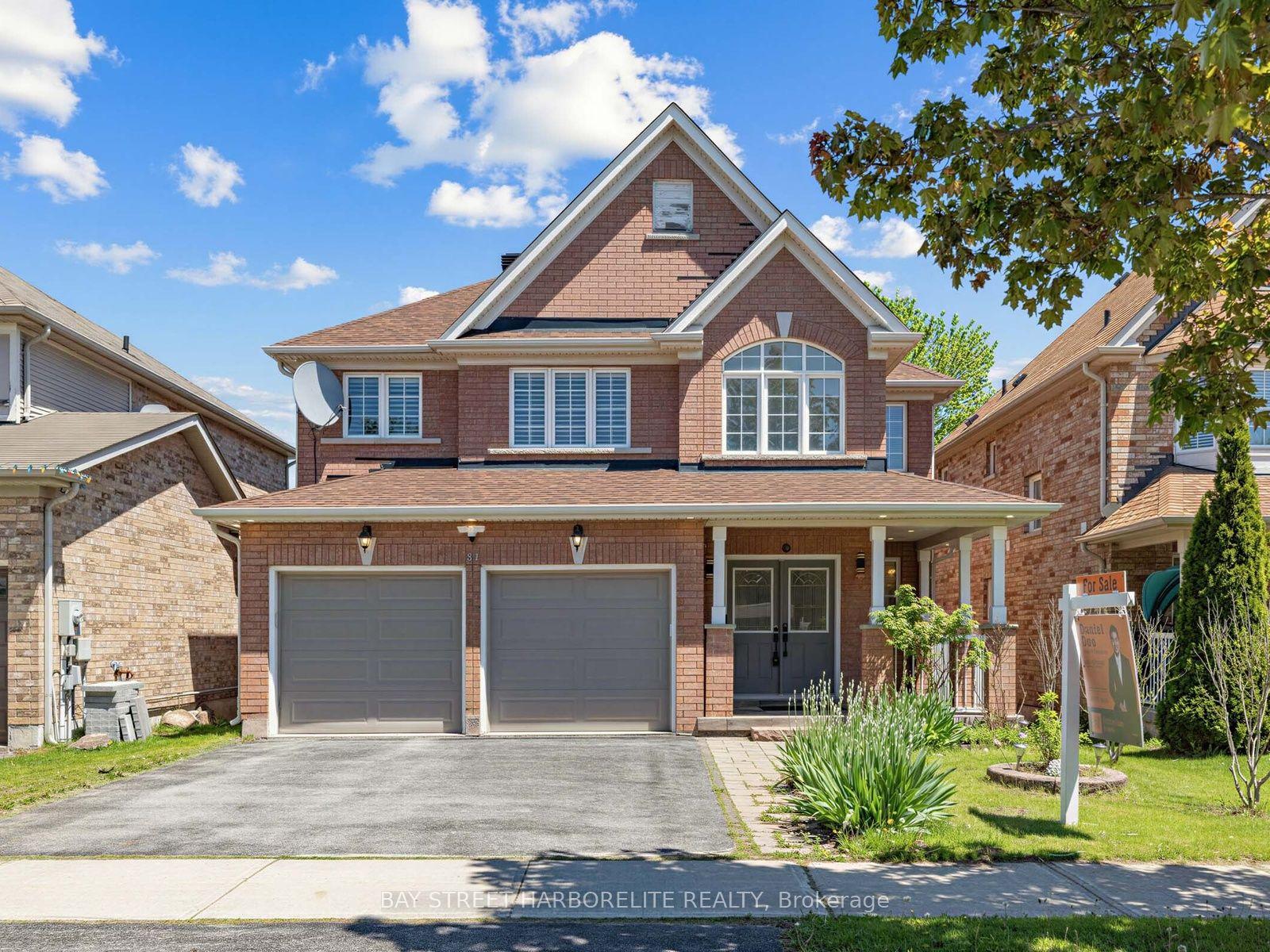 81 Laurendale Avenue — photo 1