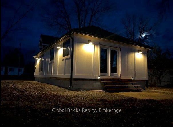 899 Maplewood Drive, Innisfil — Detached for lease, photo 1