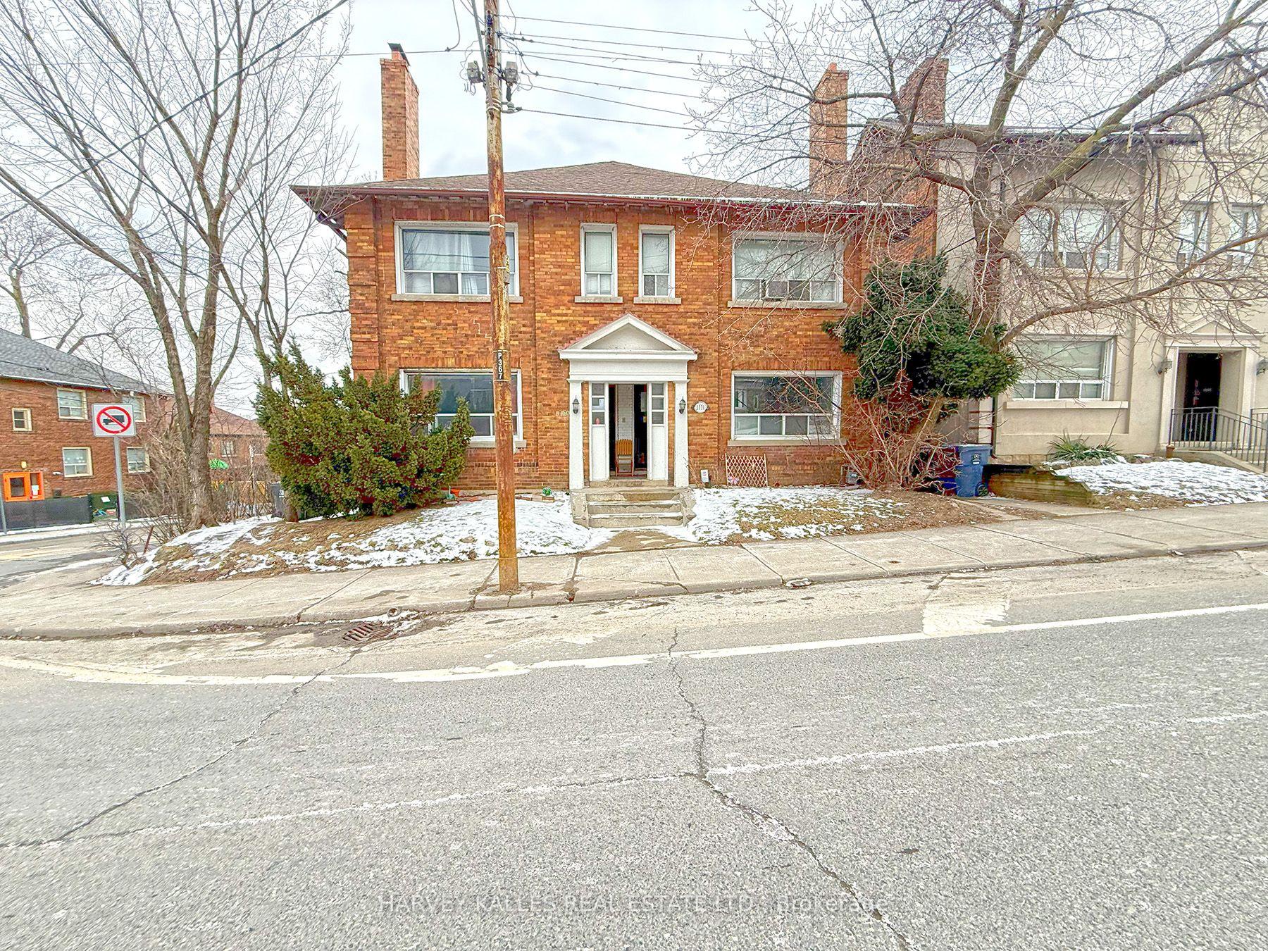 1131 Avenue Road — photo 1