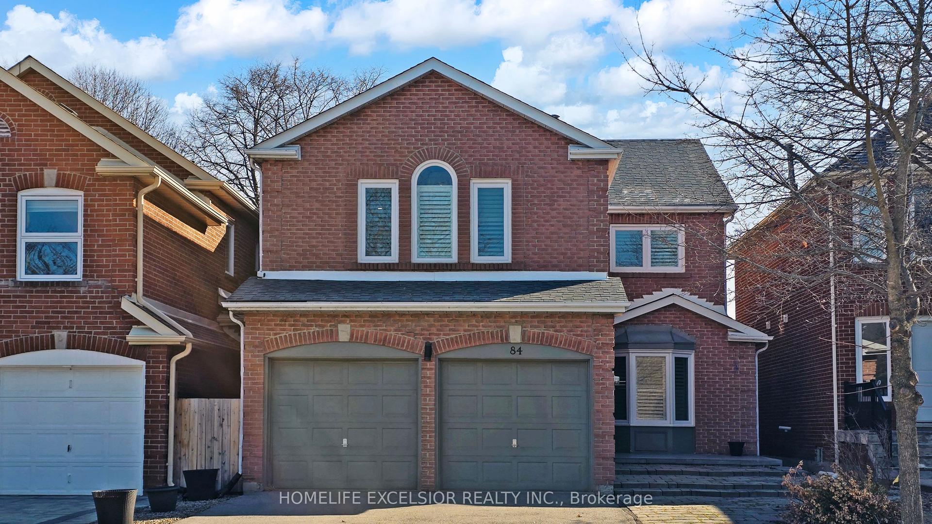84 Jessica Gardens — photo 1