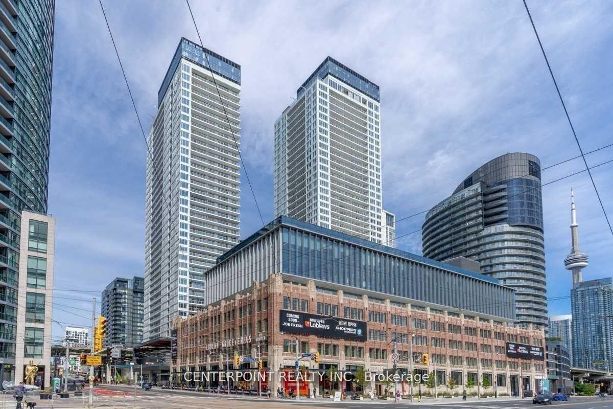 19 Bathurst Street 606 #606, Toronto — Condo for lease, photo 1