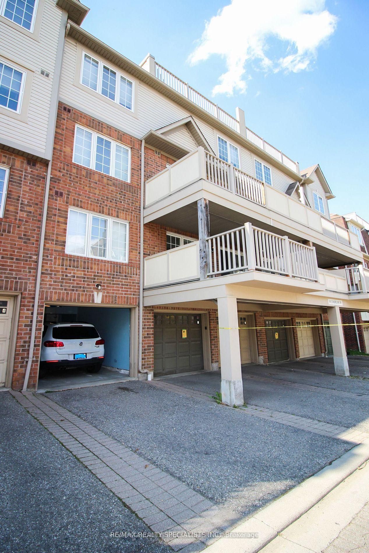 642 Shoreline Drive 1 #1, Mississauga — Condo Town for lease, photo 1