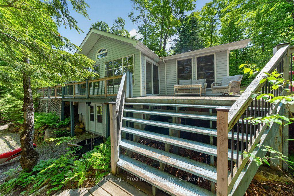 1107 Peters Lane, Frontenac — Detached for sale, photo 1