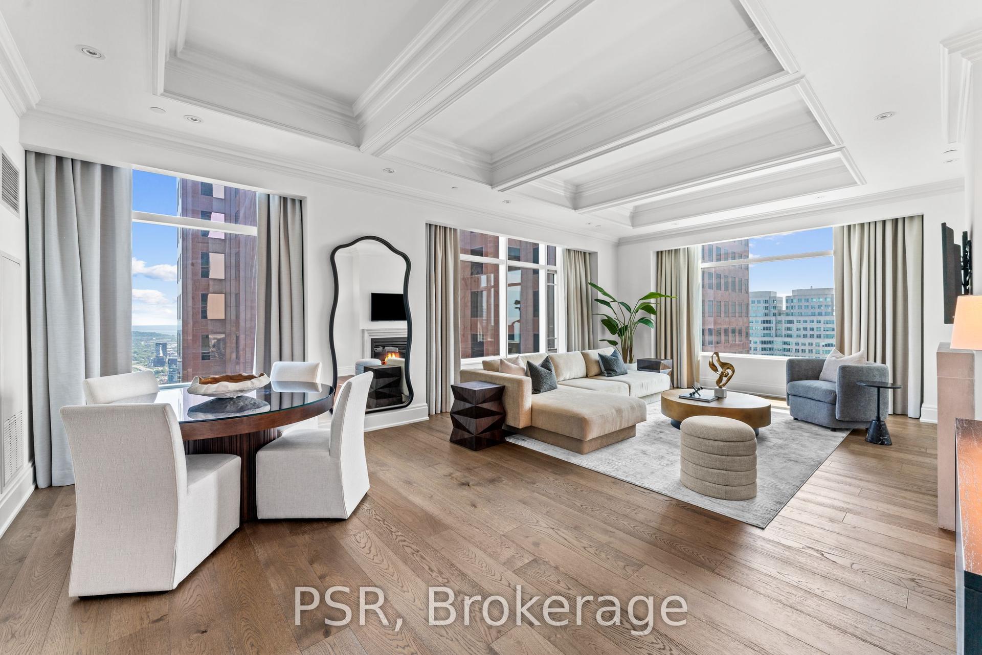 311 Bay Street 4804 #4804, Toronto — Condo for sale, photo 1