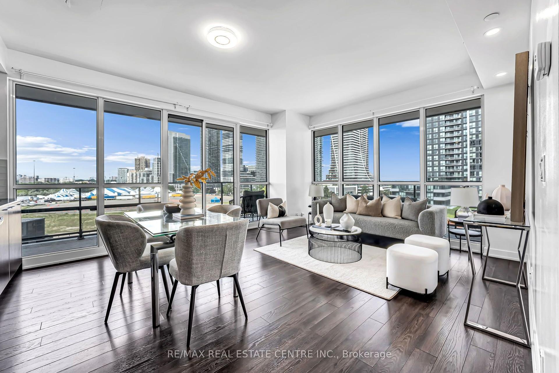 10 Park Lawn Road 809 #809, Toronto — Condo for sale, photo 1