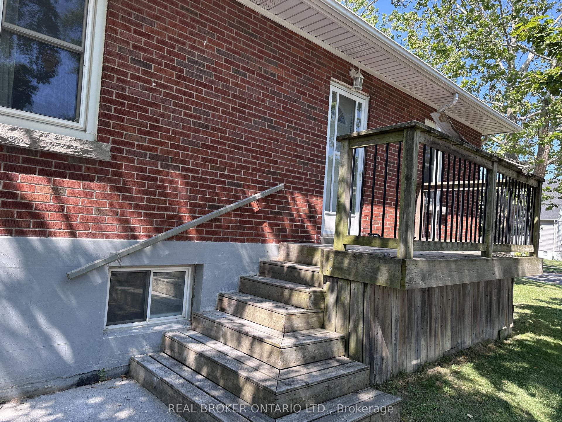 311 WALLACE Avenue S Lower #Lower, Welland — Detached for lease, photo 1