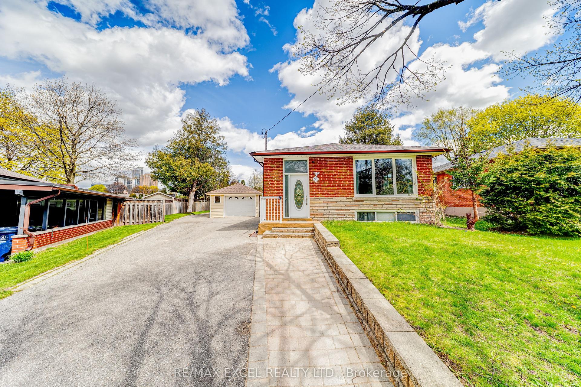 51 Tordale Crescent, Toronto — Detached for lease, photo 1