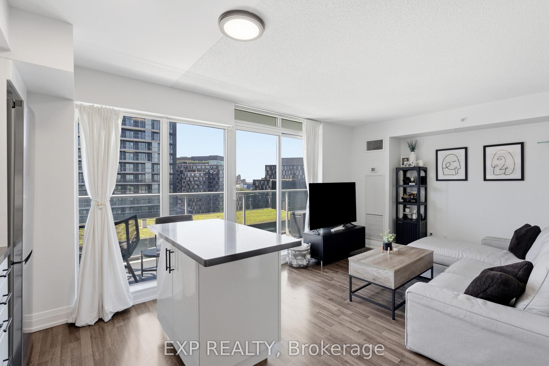 555 Wilson Avenue E1108 #E1108, Toronto — Condo for sale, photo 1