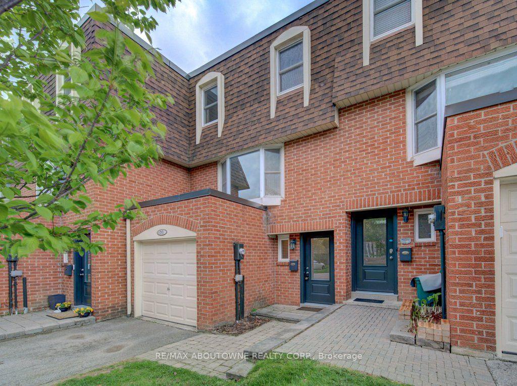 30 Heslop Road 16 #16 — photo 1