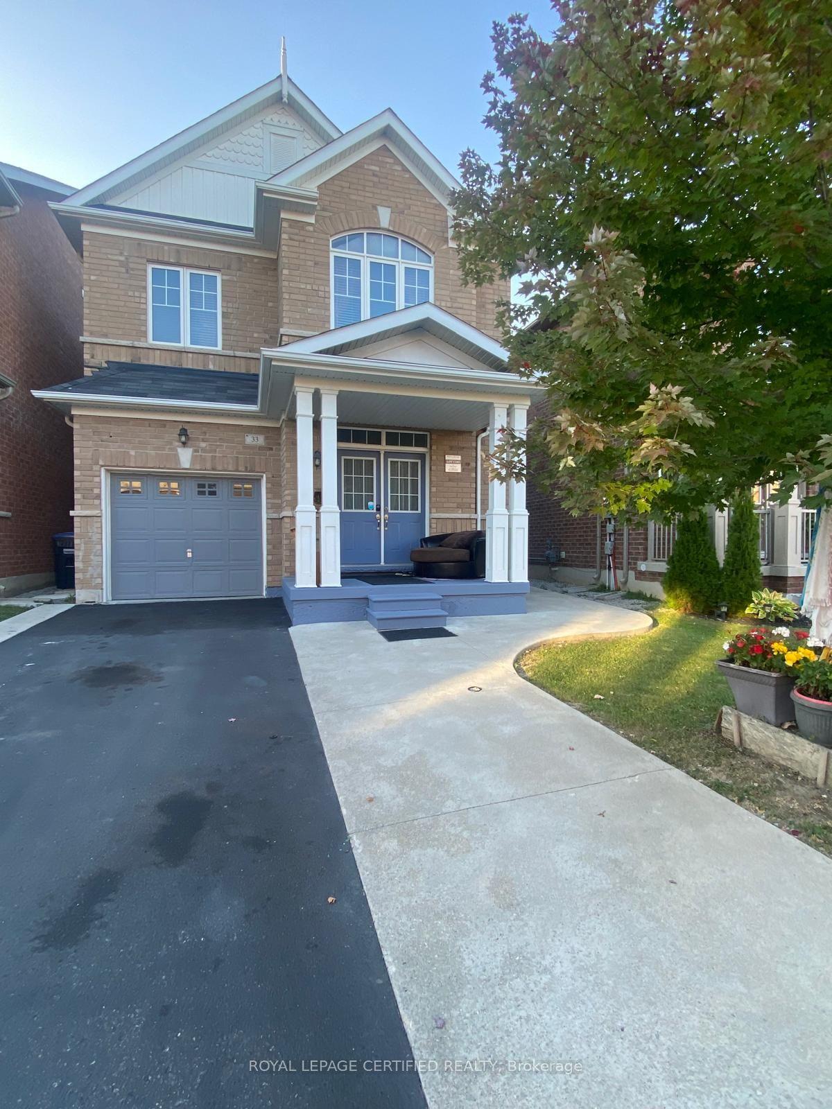33 Truro Circle, Brampton — Detached for lease, photo 1