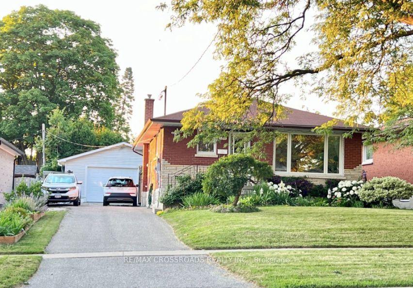 636 Shakespeare Avenue, Oshawa — Detached for lease, photo 1