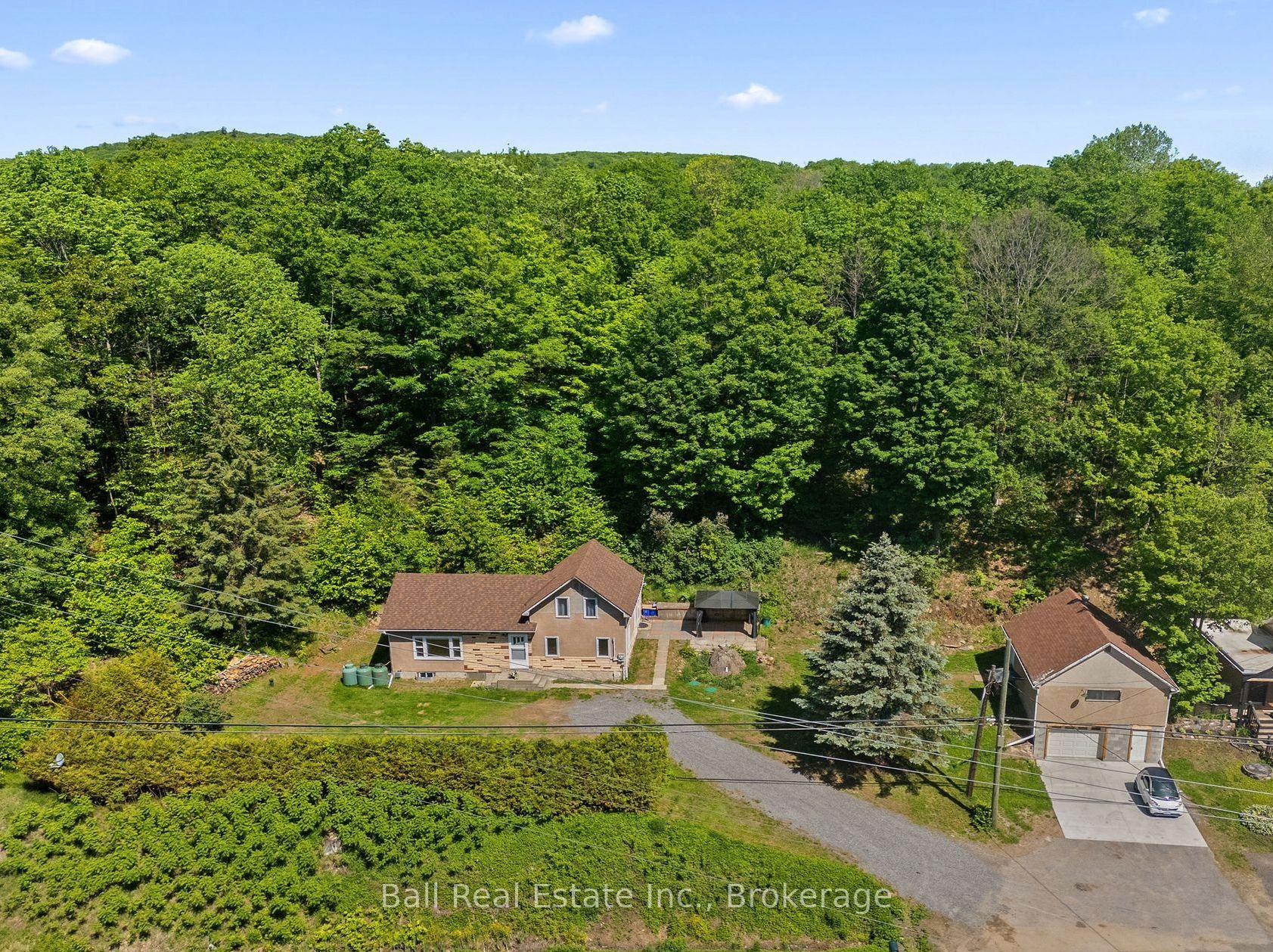 192 Monck Street — photo 1
