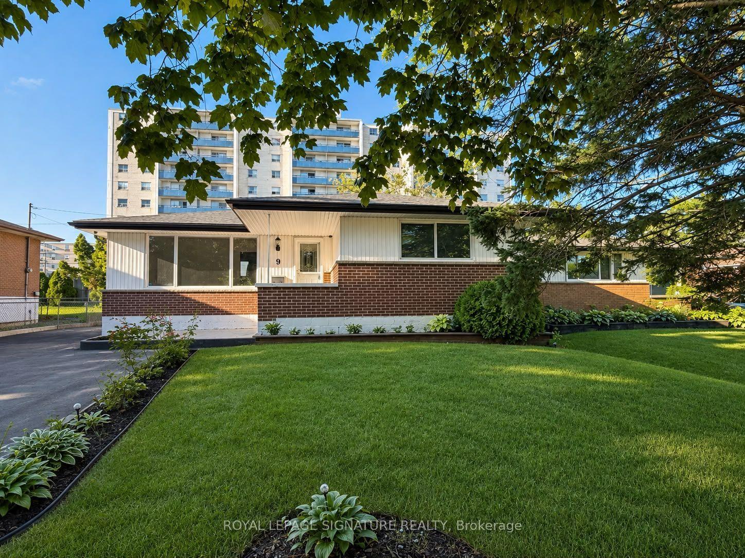 9 Fieldway Drive Upper #Upper, Hamilton — Detached for lease, photo 1