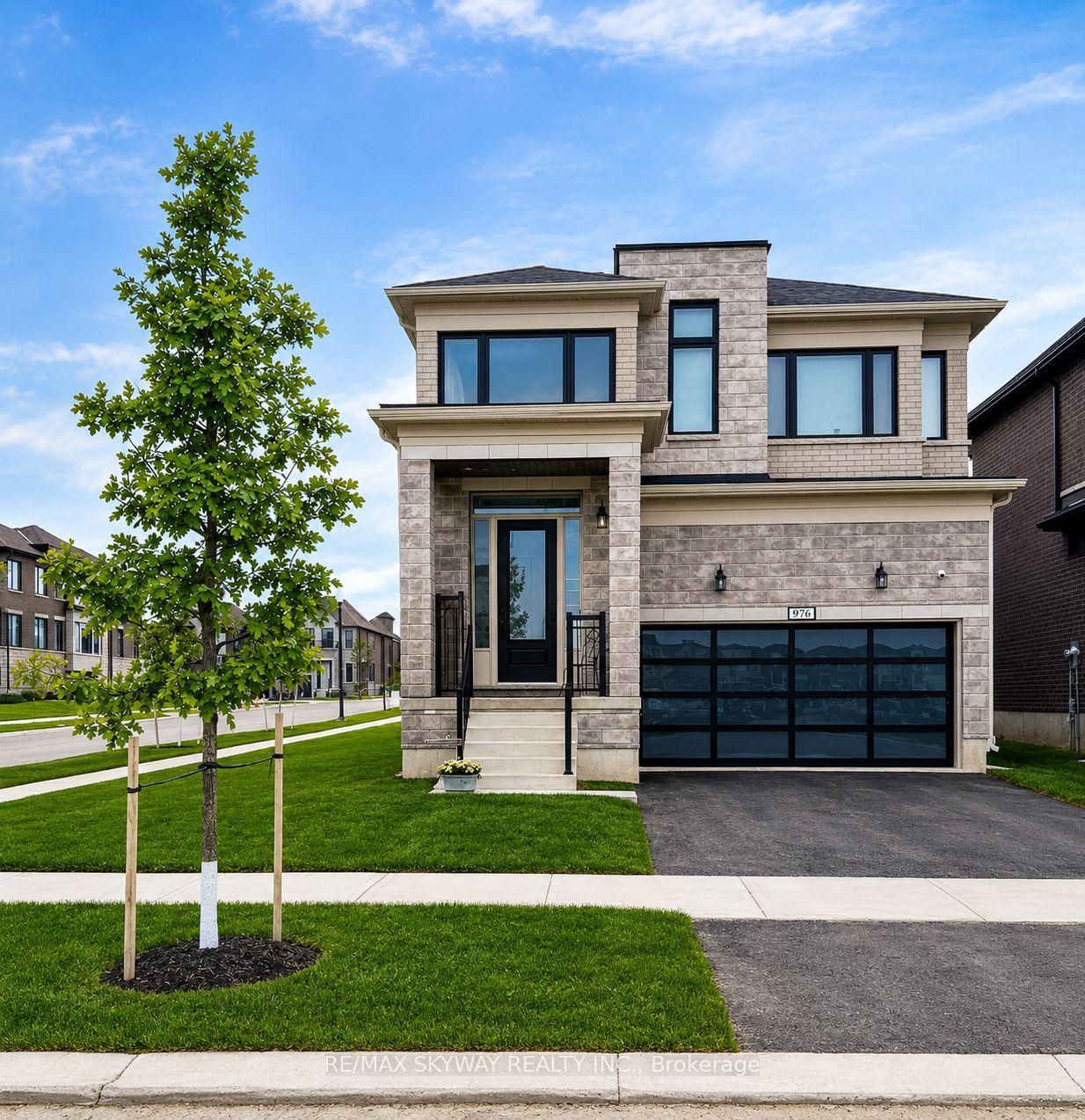 976 Sobeski Avenue, Woodstock — Detached for lease, photo 1