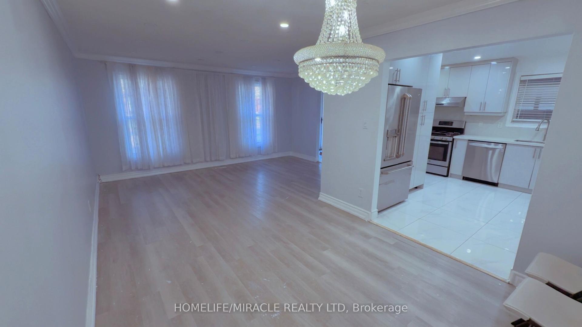 78 Crittenden Square — photo 1