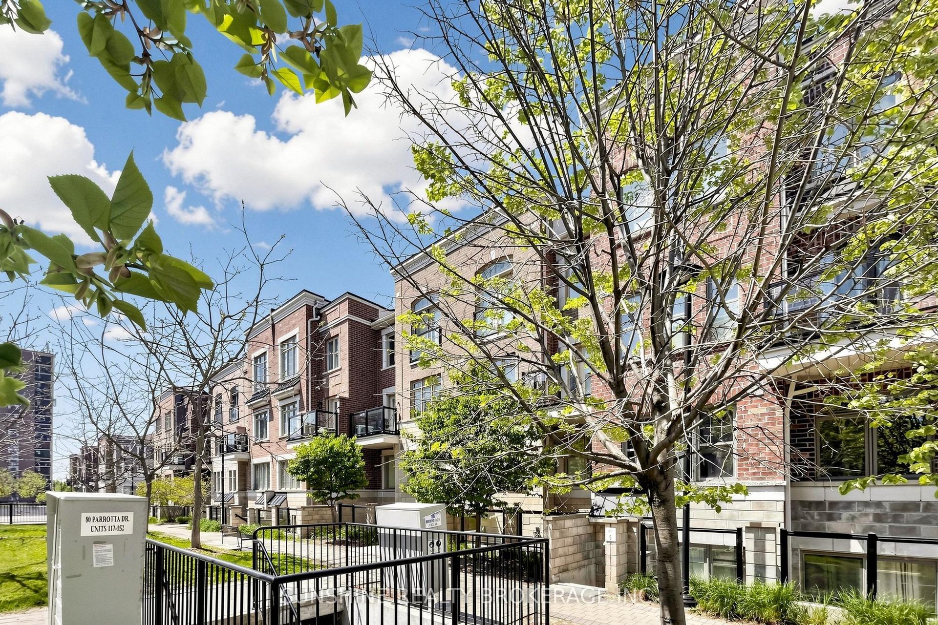 2335 Sheppard Avenue W 7 #7, Toronto — Condo Town for sale, photo 1