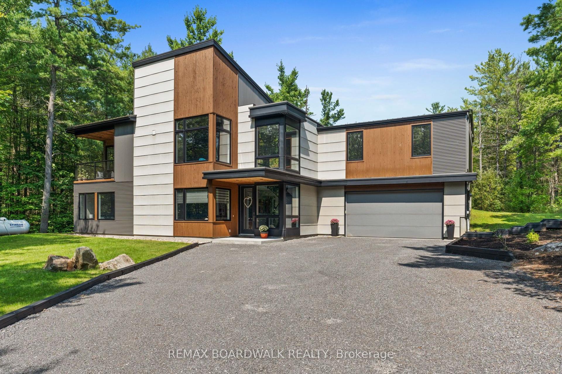108 EDITH MARGARET Place — photo 1
