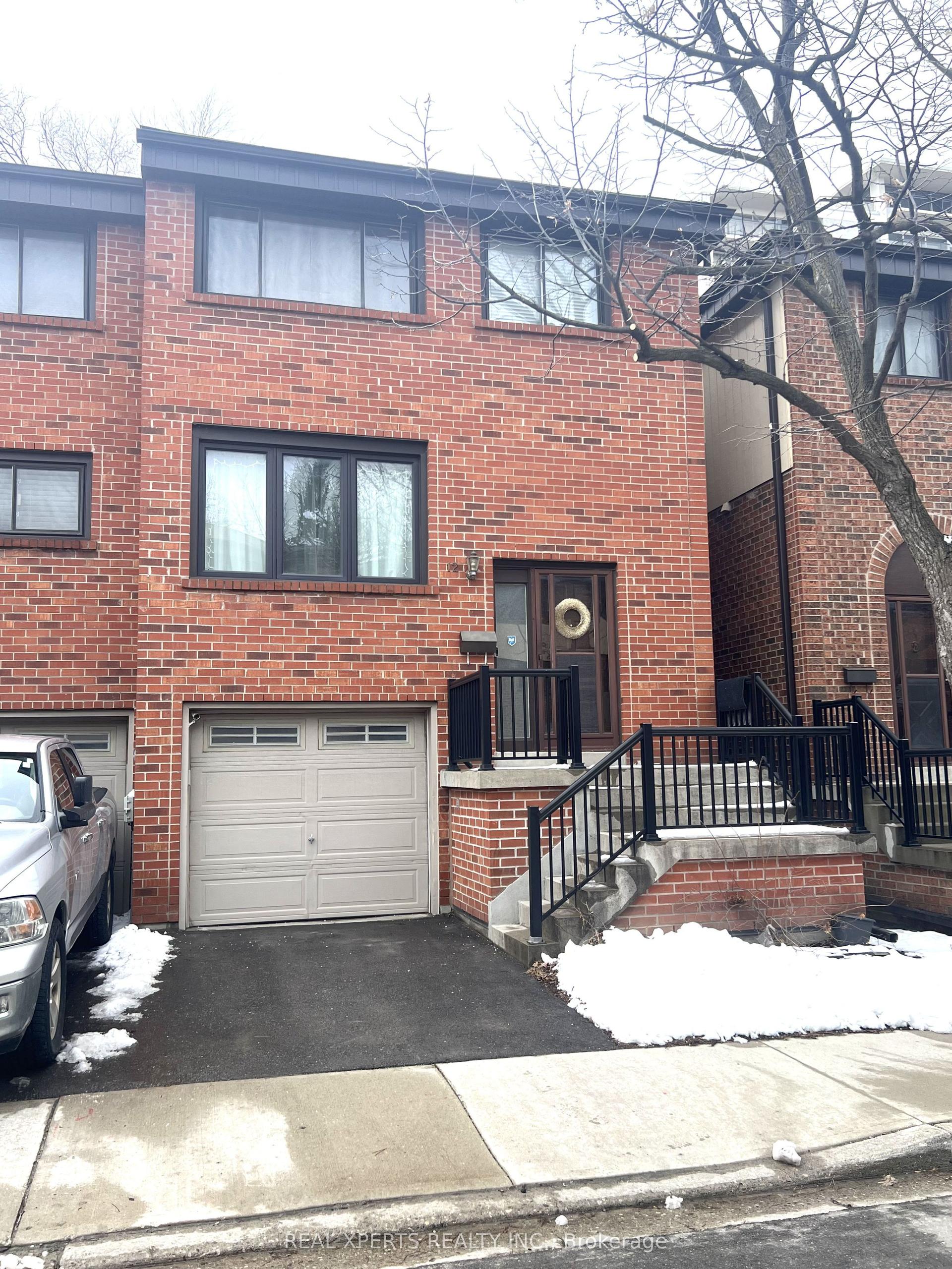 12 maple branch Path, Toronto — Condo Town for sale, photo 1