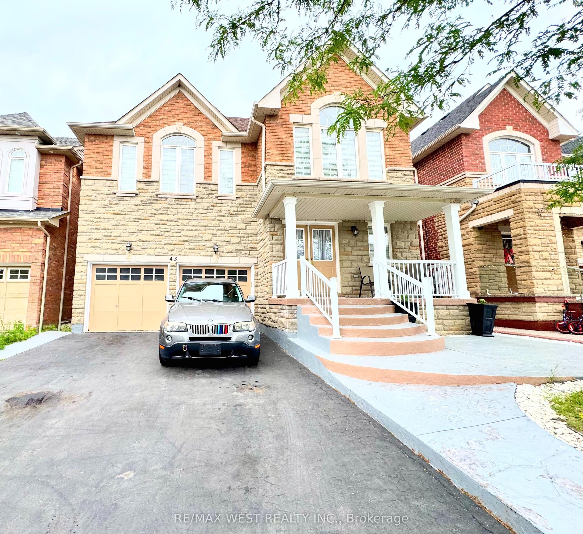 43 Tatra Crescent, Brampton — Detached for sale, photo 1