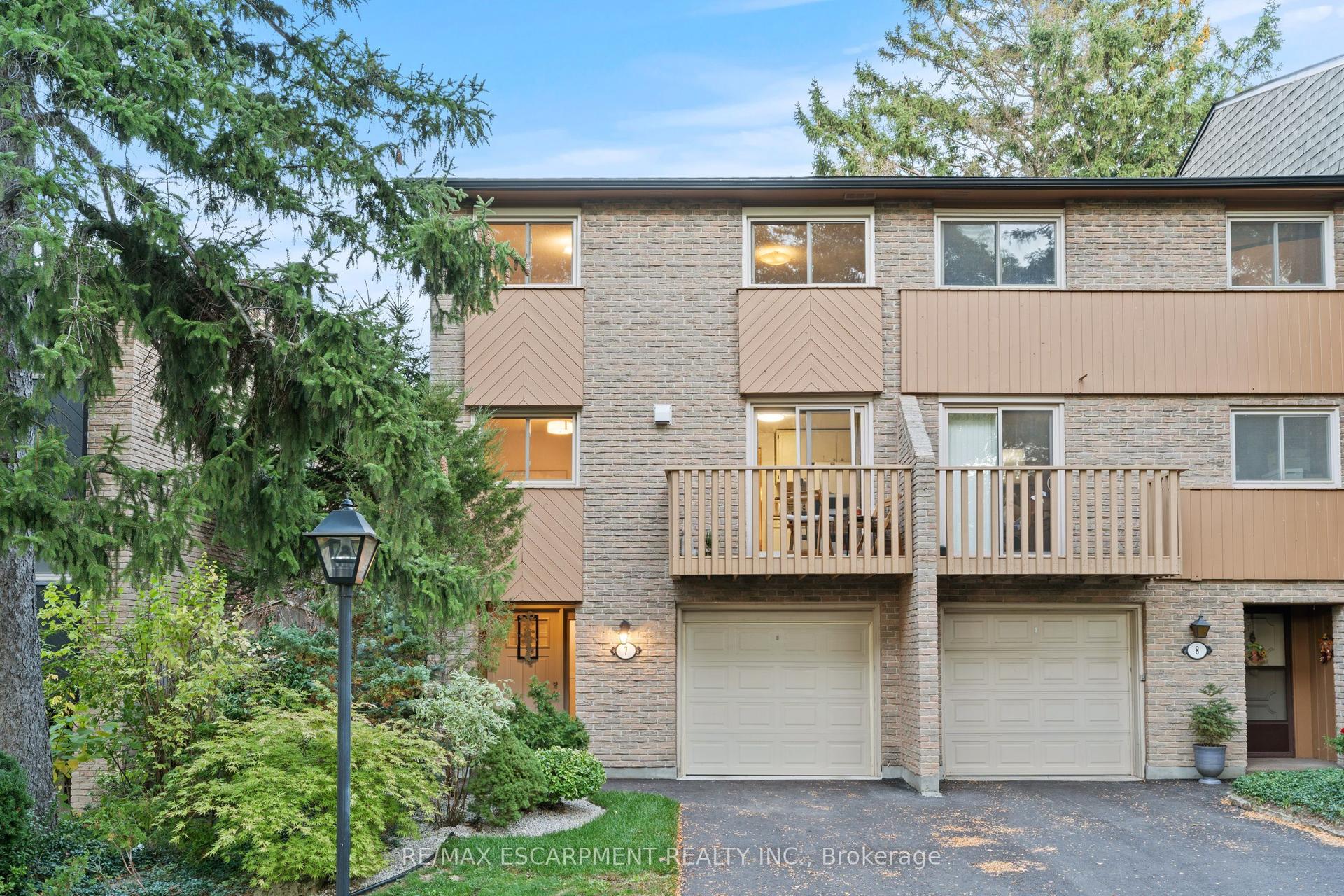 1967 Main Street W 7 #7, Hamilton — Condo Town for sale, photo 1