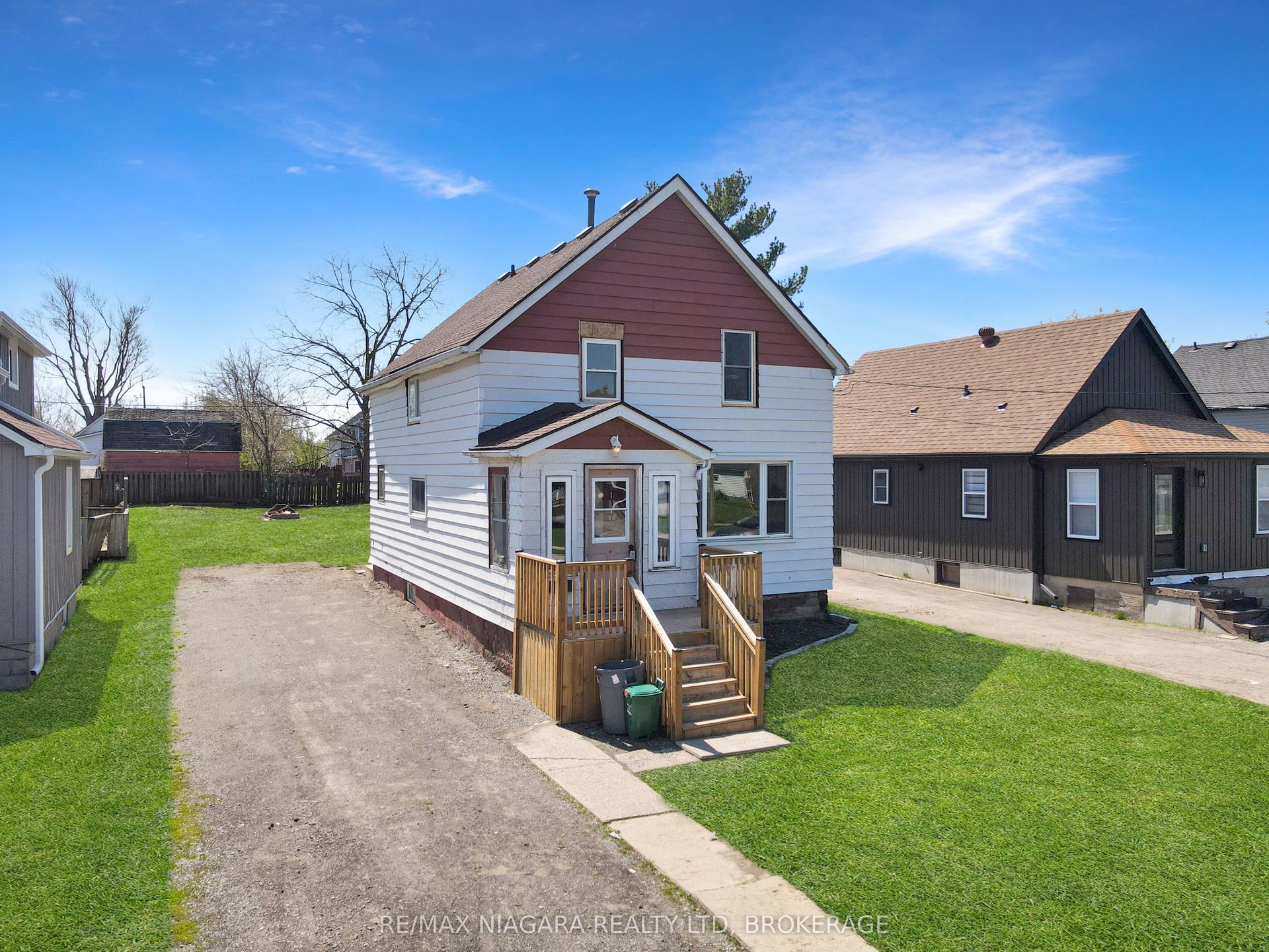 351 Brock Street — photo 1