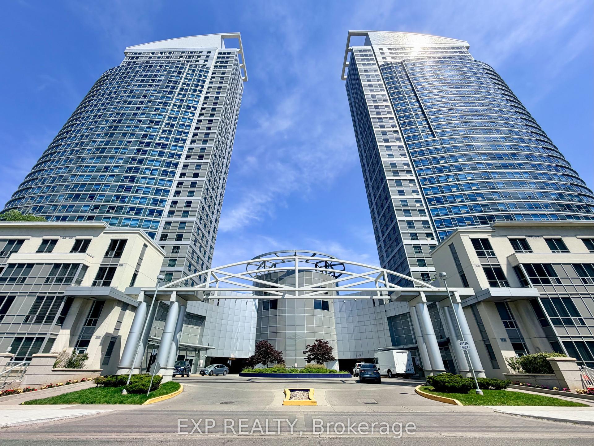 38 Lee Centre Drive 2101 #2101, Toronto — Condo for lease, photo 1