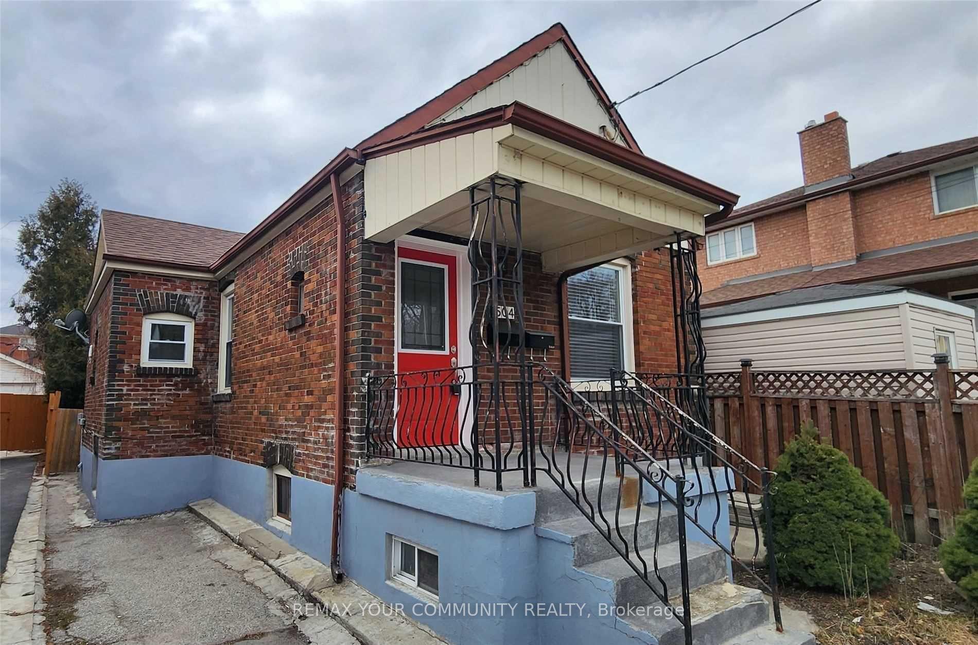 504 Caledonia Road Basement #Basement, Toronto — Detached for lease, photo 1