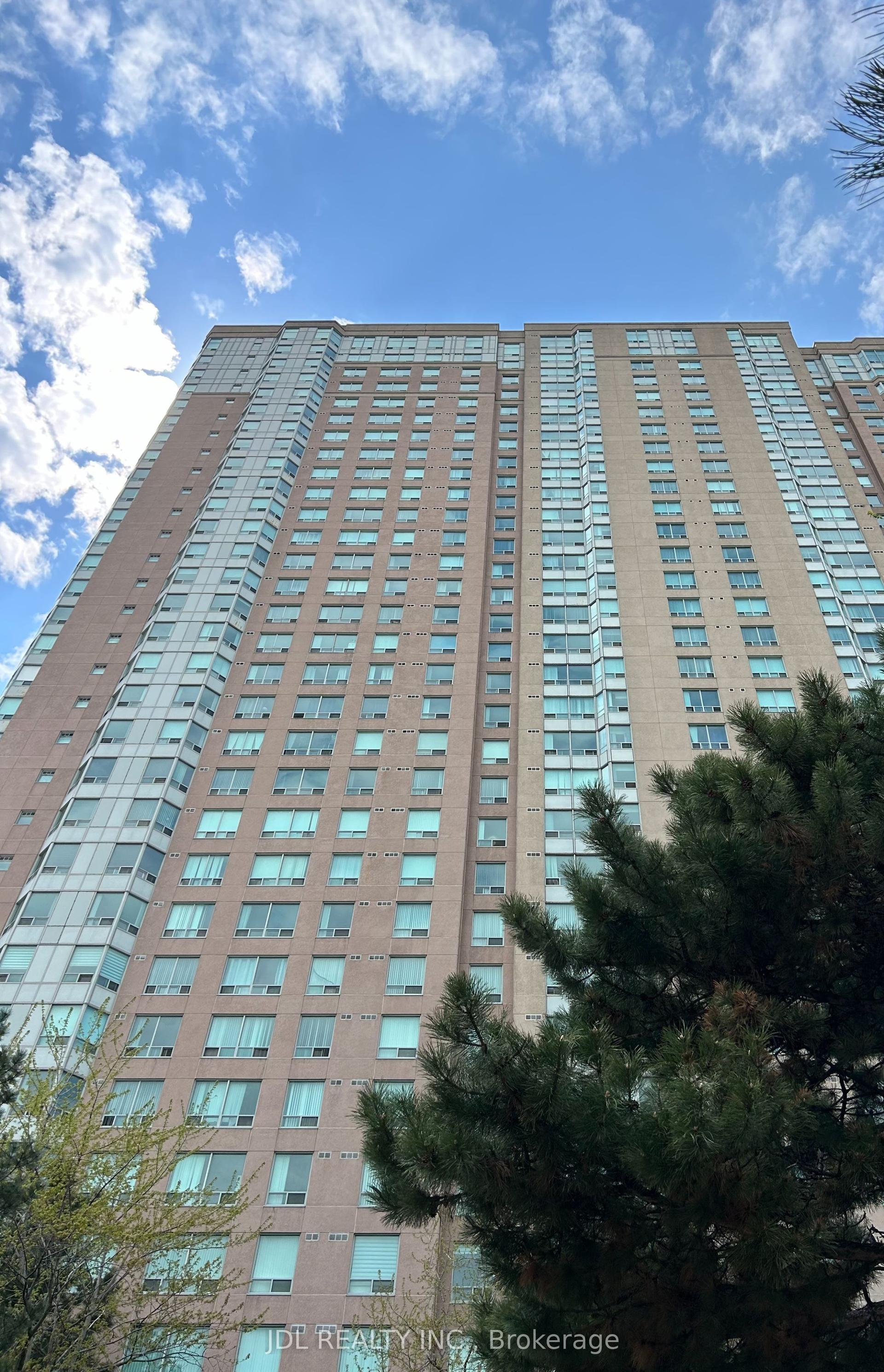 68 Corporate Dr Drive 2821 #2821, Toronto — Condo for lease, photo 1