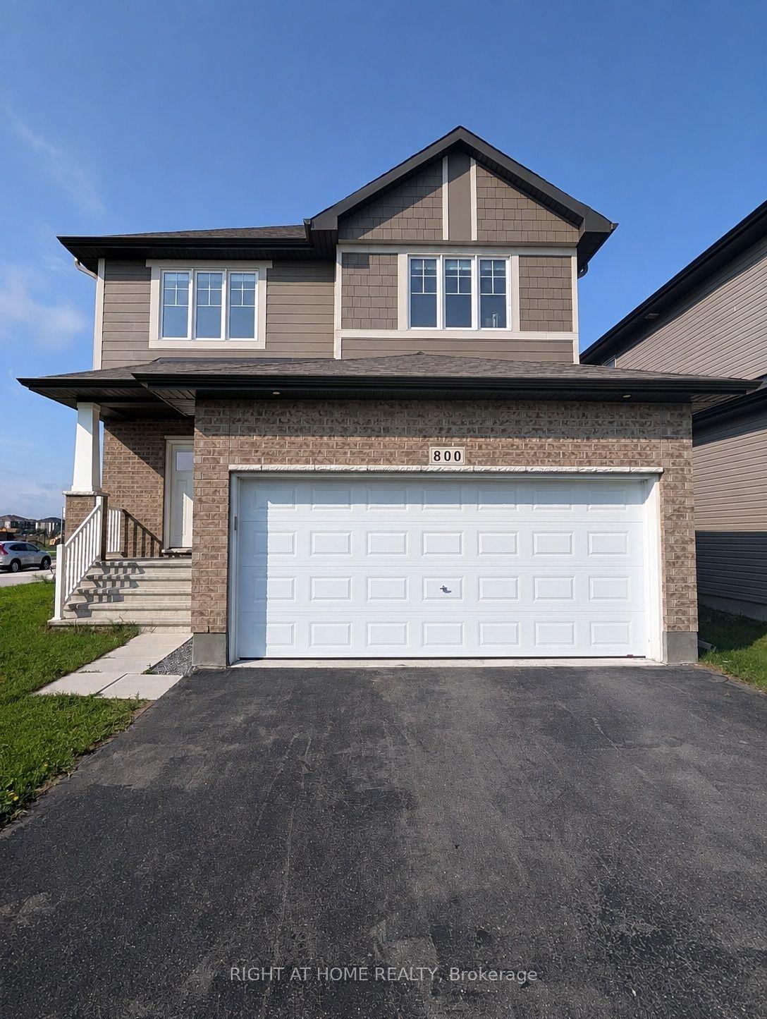 800 Paseana Place, Kanata — Detached for lease, photo 1