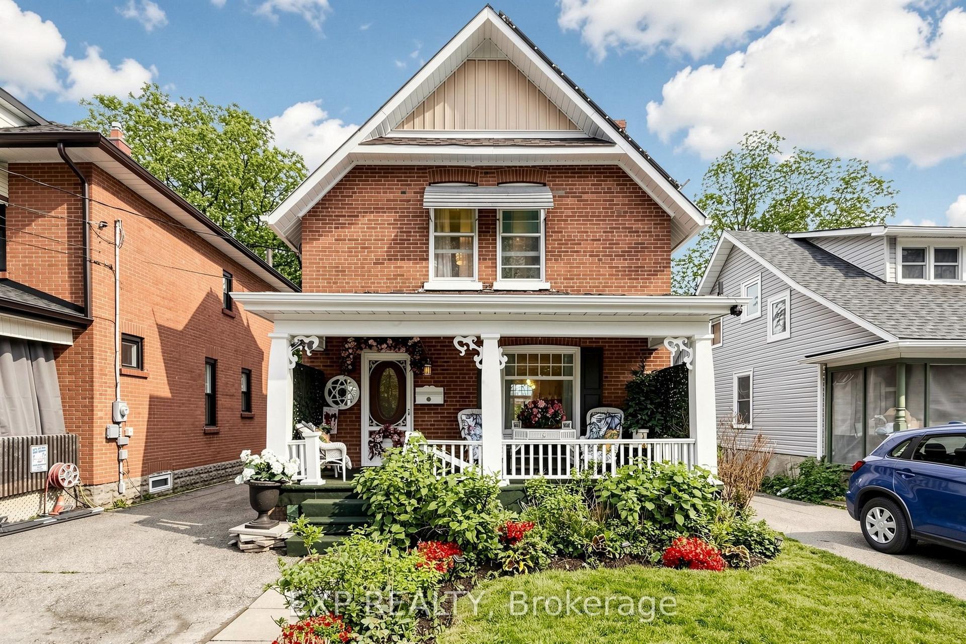 28 Simcoe Street, Kawartha Lakes — Detached for sale, photo 1