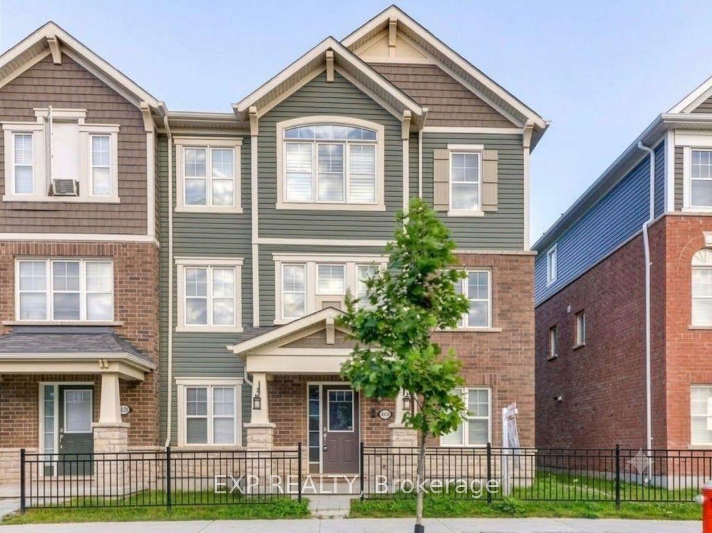 215 Remembrance Road, Brampton — Townhouse for lease, photo 1