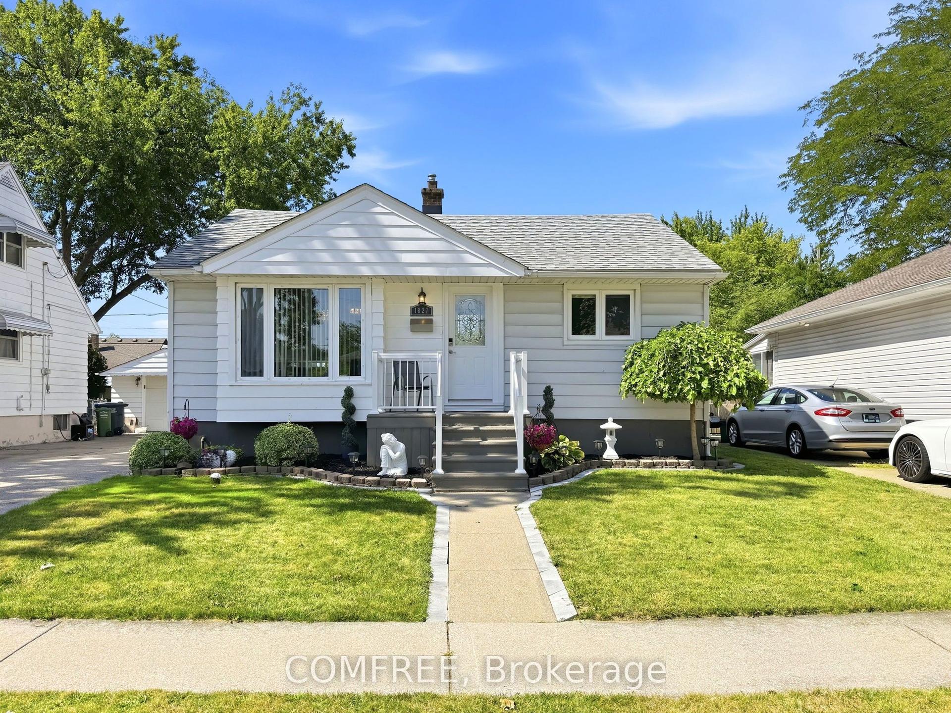 1827 Norman Road, Windsor — Detached for sale, photo 1